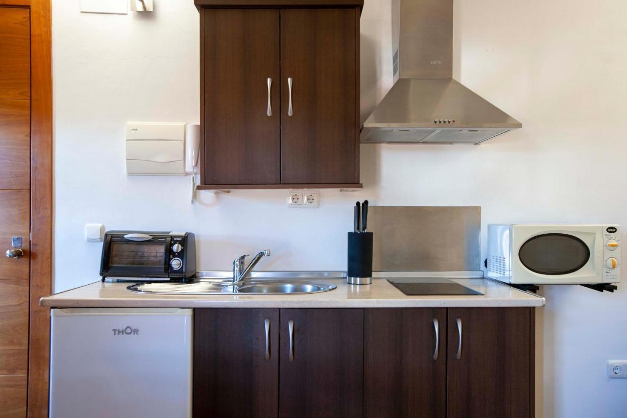 Apartamentos Turisticos Lobelia Suites Ла-Гарровилья Экстерьер фото