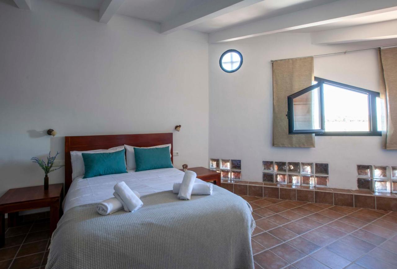 Apartamentos Turisticos Lobelia Suites Ла-Гарровилья Экстерьер фото